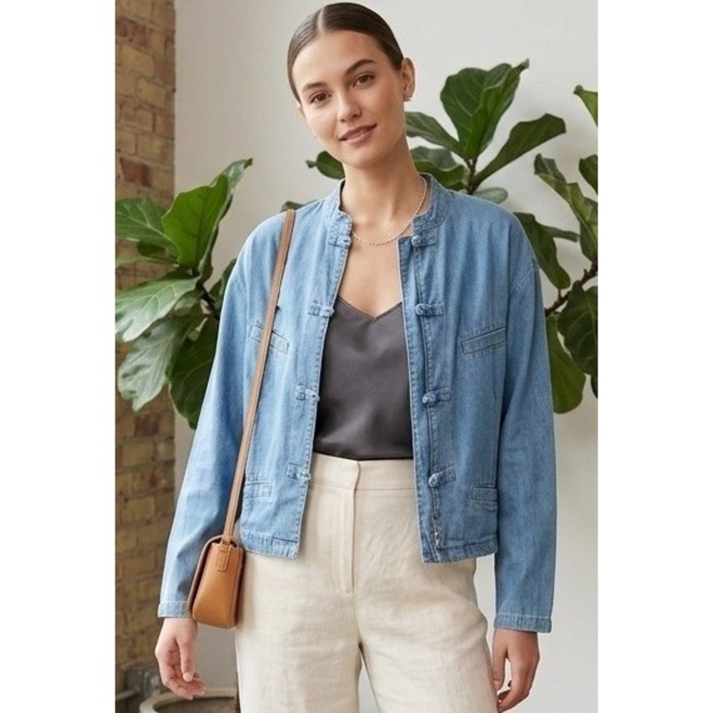 Neiman Marcus Denim Jacket Womens Large Blue Frog Closure Vintage 90s USA